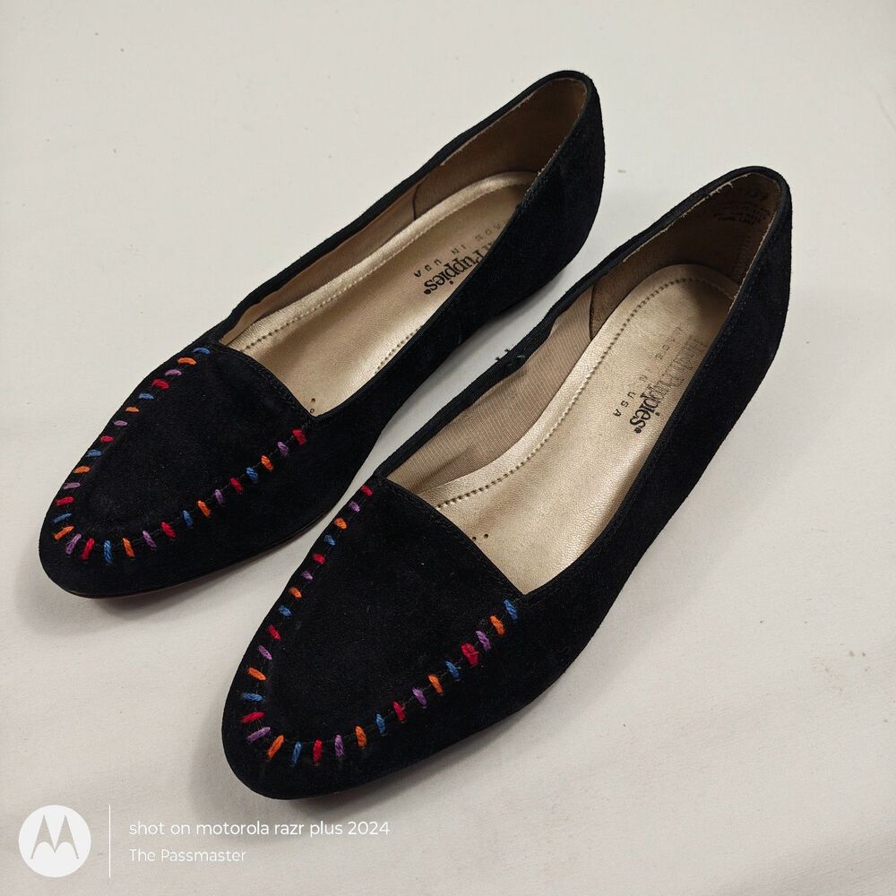 Women's HUSH PUPPIES Slip-On Comfort Shoe Flats MADE IN USA US Size - Picture 9 of 11